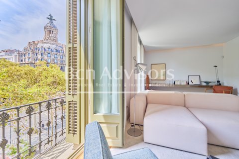 2 bedrooms apartment for sale in Barcelona, Catalonia, Spain № 2849 - photo 4