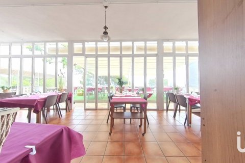 448 sq.m. cafe / restaurant for sale in Miami Platja, Tarragona, Catalonia, Spain № 4872 - photo 16