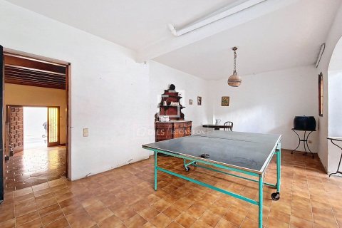 8 chambres villa à vendre à Vilanova i la Geltru, Barcelona, Catalonia, Spain № 3888 - photo 11