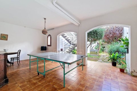 8 chambres villa à vendre à Vilanova i la Geltru, Barcelona, Catalonia, Spain № 3888 - photo 10