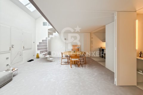 83 sq.m. apartment for sale in Barcelona, Catalonia, Spain № 5561 - photo 7