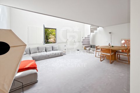 83 sq.m. apartment for sale in Barcelona, Catalonia, Spain № 5561 - photo 4