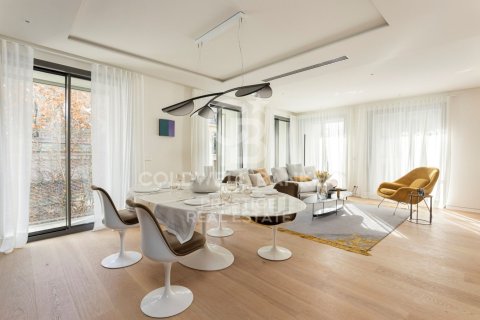 3 bedrooms apartment for sale in Barcelona, Catalonia, Spain № 5709 - photo 7