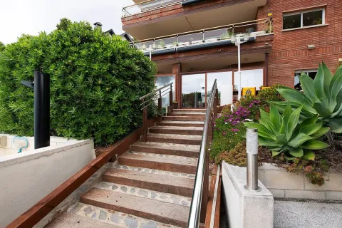 6 bedrooms house for sale in Castelldefels, Barcelona, Catalonia, Spain № 1400 - photo 29
