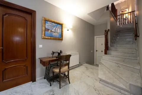 6 bedrooms house for sale in Castelldefels, Barcelona, Catalonia, Spain № 1400 - photo 16