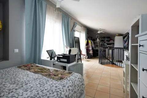 6 bedrooms house for sale in Castelldefels, Barcelona, Catalonia, Spain № 1400 - photo 13