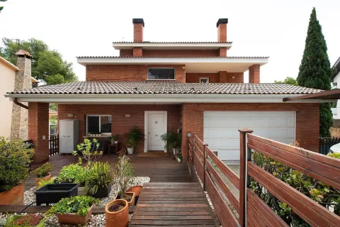6 bedrooms house for sale in Castelldefels, Barcelona, Catalonia, Spain № 1400 - photo 2