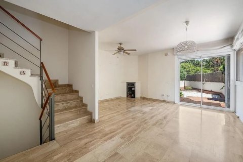 4 bedrooms townhouse for sale in Castelldefels, Barcelona, Catalonia, Spain № 1402 - photo 10