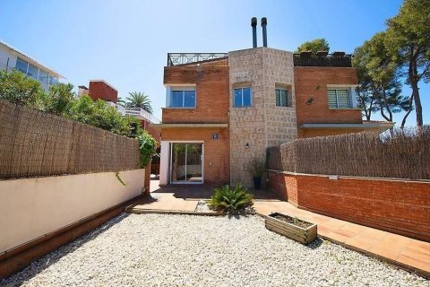 4 bedrooms townhouse for sale in Castelldefels, Barcelona, Catalonia, Spain № 1402 - photo 6