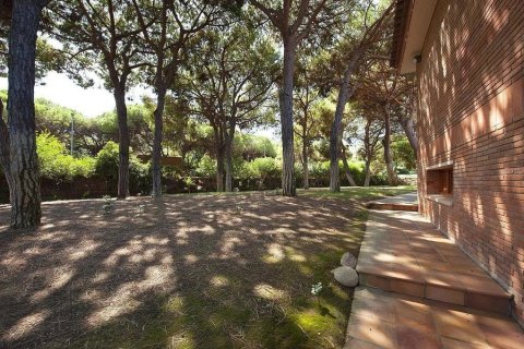 6 bedrooms house for sale in Gava, Barcelona, Catalonia, Spain № 1399 - photo 14