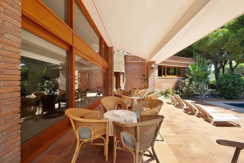 6 bedrooms house for sale in Gava, Barcelona, Catalonia, Spain № 1399 - photo 10