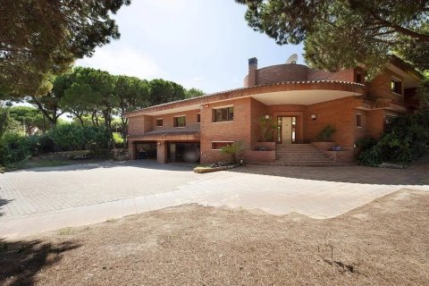 6 bedrooms house for sale in Gava, Barcelona, Catalonia, Spain № 1399 - photo 18