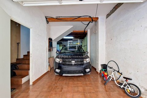 4 bedrooms villa for sale in Vilanova i la Geltru, Barcelona, Catalonia, Spain № 7051 - photo 3