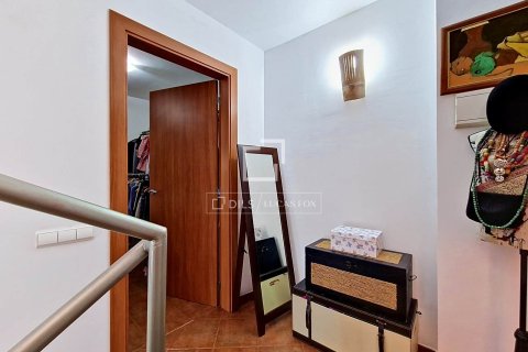 4 bedrooms villa for sale in Vilanova i la Geltru, Barcelona, Catalonia, Spain № 7051 - photo 15