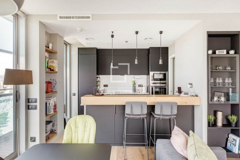 3 bedrooms apartment for sale in Barcelona, Catalonia, Spain № 8485 - photo 12