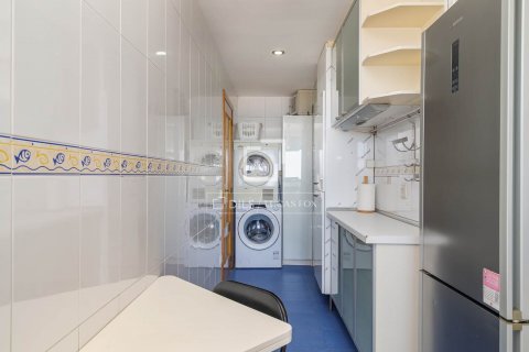 4 bedrooms apartment for rent in Barcelona, Catalonia, Spain № 8486 - photo 17