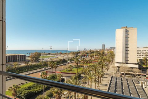 4 bedrooms apartment for rent in Barcelona, Catalonia, Spain № 8486 - photo 13