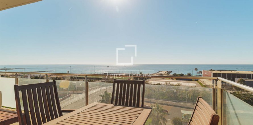 4 bedrooms apartment for rent in Barcelona, Catalonia, Spain № 8486