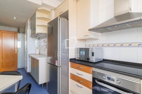 4 bedrooms apartment for rent in Barcelona, Catalonia, Spain № 8486 - photo 18