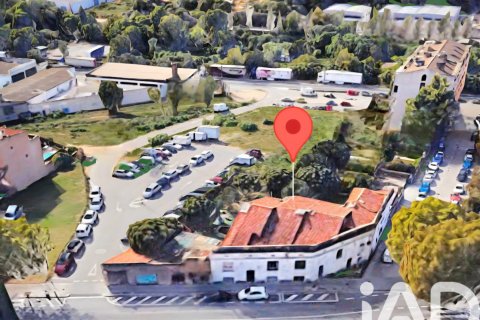 640 m² commercial property à vendre à Rubi, Barcelona, Catalonia, Spain № 7356