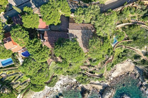 Купить дом в Льорет-де-Мар, Испания с 8 комнат, 283м², № 6200 - фото 3