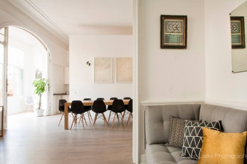 4 bedrooms apartment for sale in Barcelona, Catalonia, Spain № 1628 - photo 25