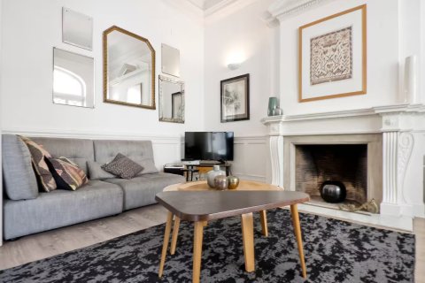 4 bedrooms apartment for sale in Barcelona, Catalonia, Spain № 1628 - photo 11