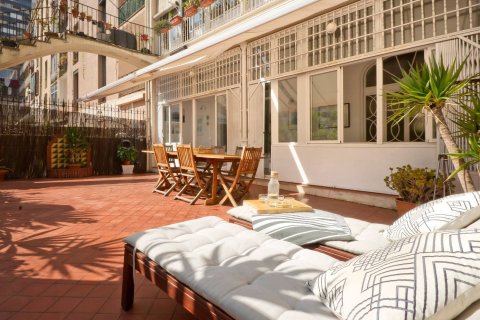 4 bedrooms apartment for sale in Barcelona, Catalonia, Spain № 1628 - photo 6