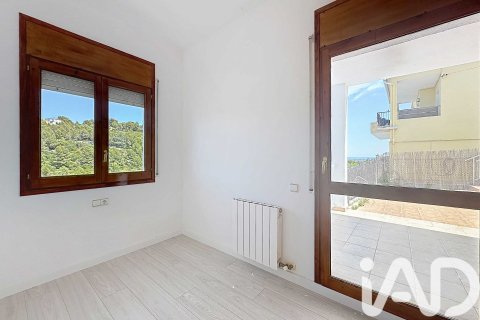4 bedrooms apartment for sale in El Vendrell, Tarragona, Catalonia, Spain № 7331 - photo 8