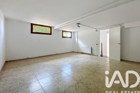 4 bedrooms apartment for sale in El Vendrell, Tarragona, Catalonia, Spain № 7331 - photo 30