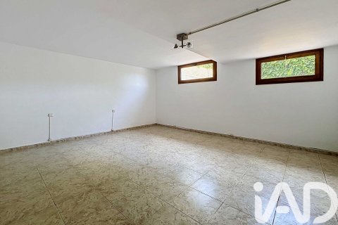 4 bedrooms apartment for sale in El Vendrell, Tarragona, Catalonia, Spain № 7331 - photo 2