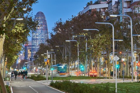 203 sq.m. commercial property for sale in Barcelona, Catalonia, Spain № 1587 - photo 2