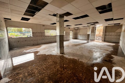 969 sq.m. commercial property for sale in Sant Vicenc Dels Horts, Barcelona, Catalonia, Spain № 4666 - photo 5