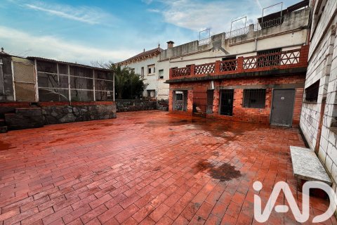 969 sq.m. commercial property for sale in Sant Vicenc Dels Horts, Barcelona, Catalonia, Spain № 4666 - photo 2