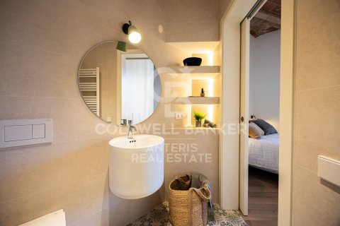 2 bedrooms apartment for sale in Barcelona, Catalonia, Spain № 5291 - photo 10