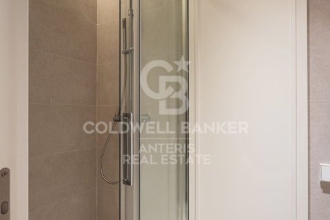 2 bedrooms apartment for sale in Barcelona, Catalonia, Spain № 5291 - photo 17