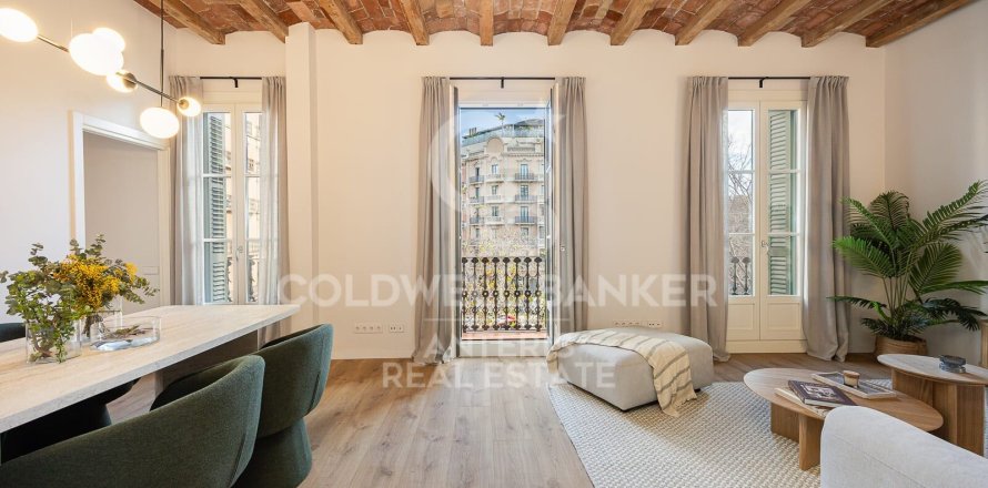 2 bedrooms apartment for sale in Barcelona, Catalonia, Spain № 5291