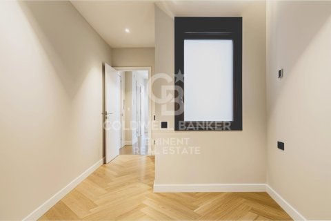 2 bedrooms apartment for sale in Barcelona, Catalonia, Spain № 5290 - photo 17