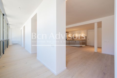 Apartamento de 2 dormitorios en venta en Barcelona, Cataluña, Spain № 2878 - foto 7