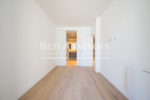 Apartamento de 2 dormitorios en venta en Barcelona, Cataluña, Spain № 2878 - foto 23