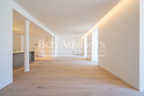 Apartamento de 2 dormitorios en venta en Barcelona, Cataluña, Spain № 2878 - foto 9