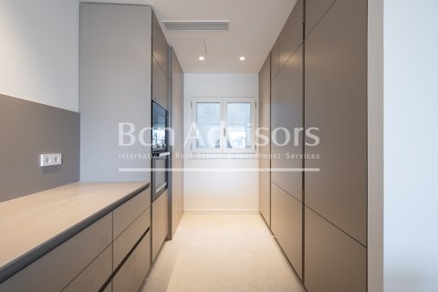 2 bedrooms penthouse for sale in Barcelona, Catalonia, Spain № 2879 - photo 14