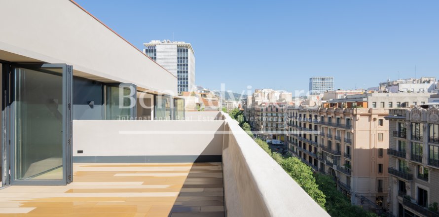 2 bedrooms penthouse for sale in Barcelona, Catalonia, Spain № 2879
