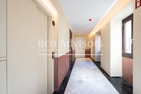 2 bedrooms penthouse for sale in Barcelona, Catalonia, Spain № 2879 - photo 28