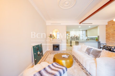 3 bedrooms apartment for sale in Barcelona, Catalonia, Spain № 2881 - photo 10