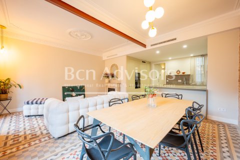 3 bedrooms apartment for sale in Barcelona, Catalonia, Spain № 2881 - photo 8