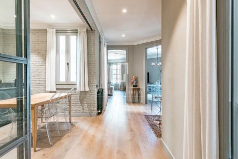 Купить квартиру в Барселона, Испания с 3 спальни, 209м², № 6549 - фото 13