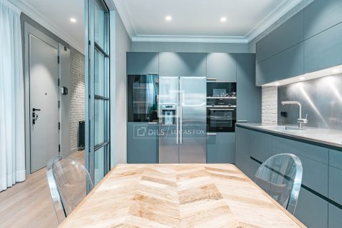 Купить квартиру в Барселона, Испания с 3 спальни, 209м², № 6549 - фото 11