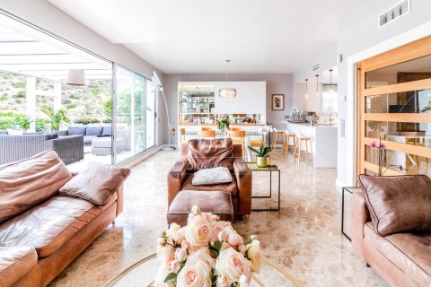 3 bedrooms villa for sale in Sitges, Barcelona, Catalonia, Spain № 4476