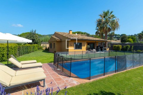 4 bedrooms villa for sale in Sant Vicenc De Montalt, Barcelona, Catalonia, Spain № 8841 - photo 27